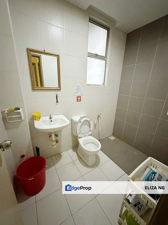 Permas Jaya Bayu Puteri 3 Oasis Rare unit near CIQ Full loan Renovated apartment for sale , Johor, Johor Bahru