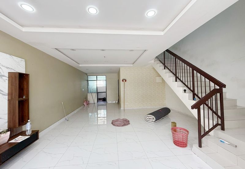 Taman Maju Jaya, Ulu Tiram