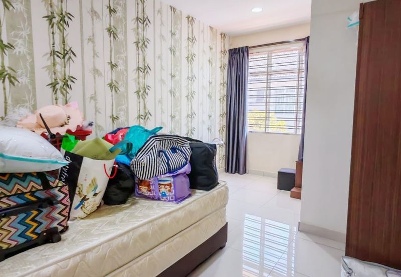 Bandar Baru Seri Alam