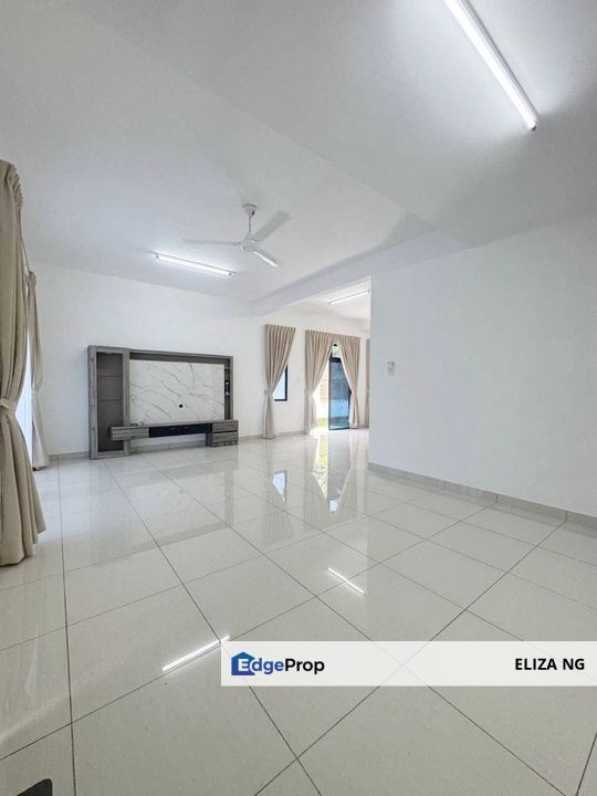 Ulu Tiram Bandar Cemerlang Precinct D Double Storey Endlot for Sale , Johor, Ulu Tiram