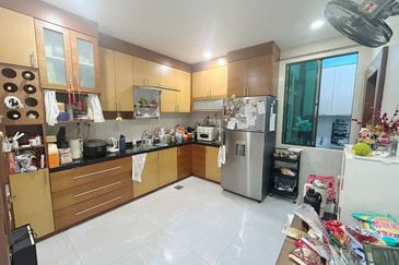 Taman Austin Heights