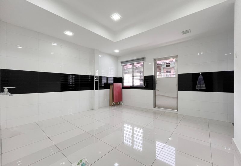 Bandar Baru Seri Alam