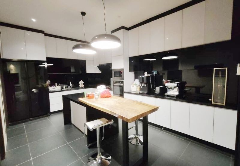 Austin Residence @Taman Mount Austin