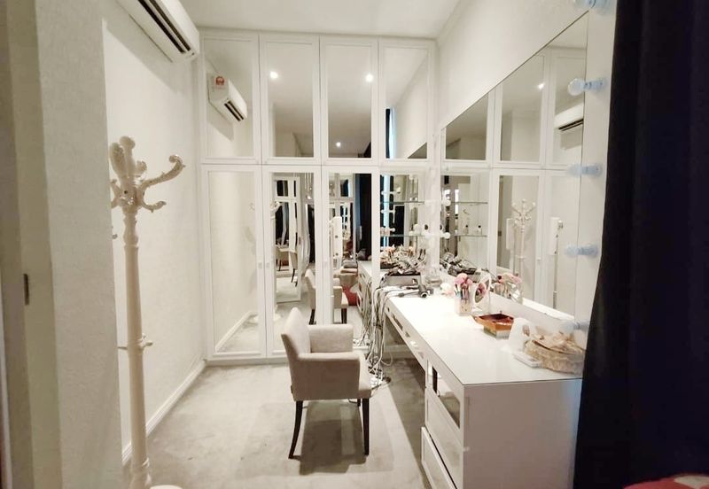 Austin Residence @Taman Mount Austin