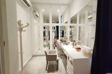 Austin Residence @Taman Mount Austin