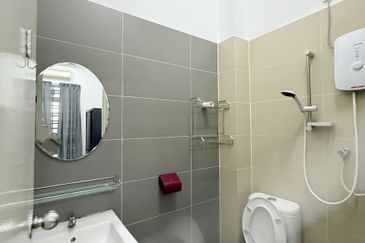 Austin Residence @Taman Mount Austin