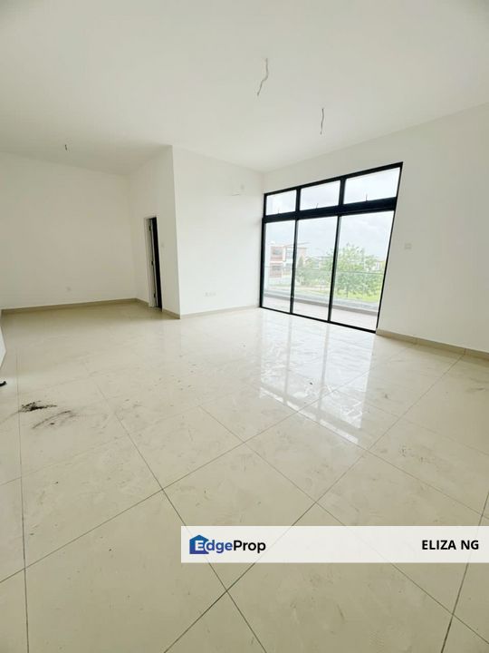 Ulu Tiram Bandar Cemerlang Band new unit facing South 26*70 Double Storey Superlink for Sale, Johor, Ulu Tiram