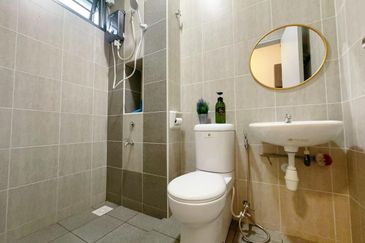 Desa Palma, Nasa City