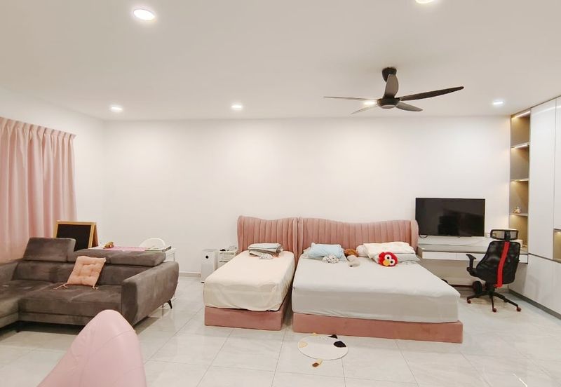 Bandar Baru Seri Alam