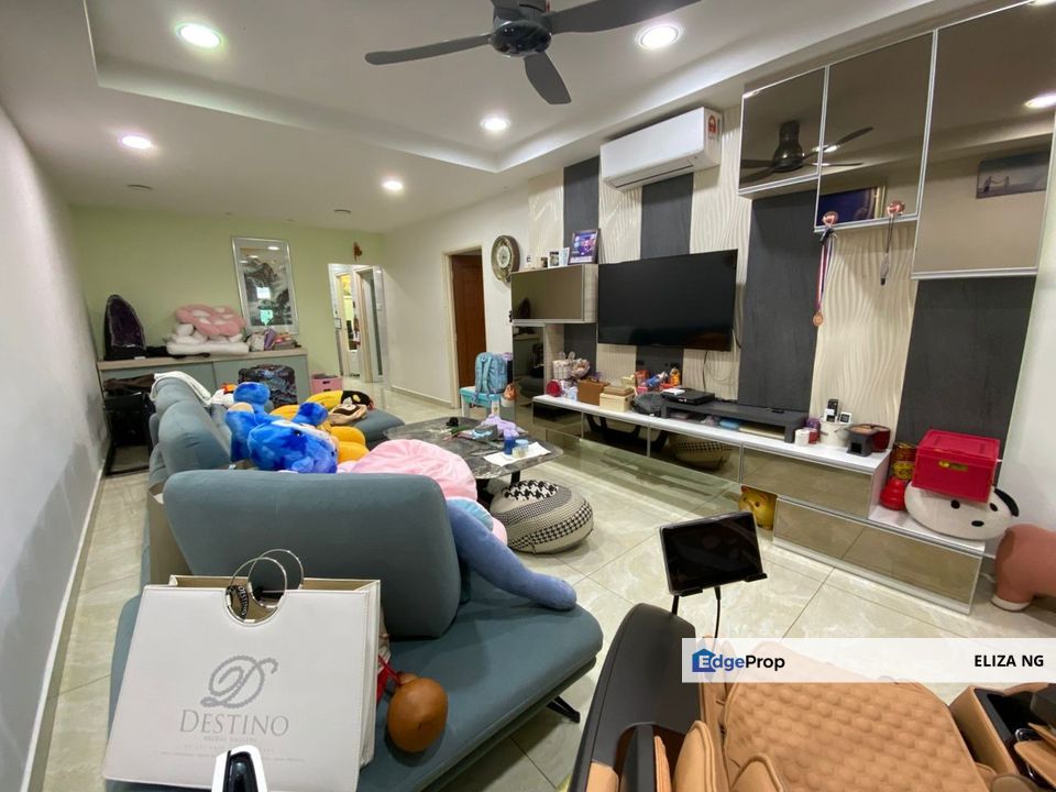 Desa Jaya Jalan Permatang Fully Extended Renovated Single Storey for Sale 22*70 , Johor, Johor Bahru