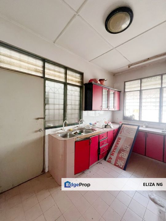 Seri Alam Jalan Suria Renovated facing South Single Storey for Sale 2974sqft, Johor, Masai