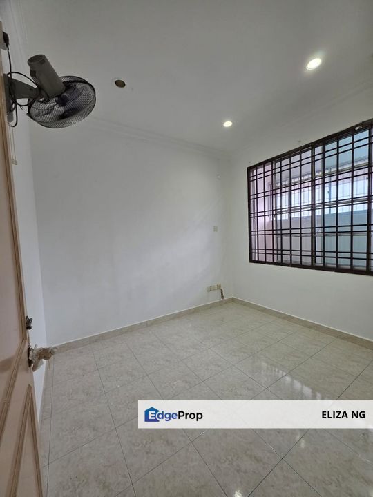 Impian Emas Renovated Single Storey Superlink for Sale 24*80, Johor, Skudai