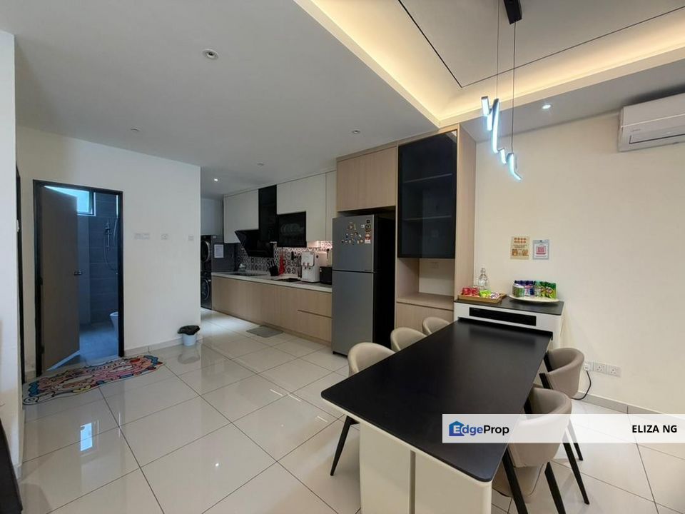 Taman Sutera Jalan Danga Sutera Fully renovated Airbnb style Double Storey Superlink for Sale 22*72, Johor, Skudai