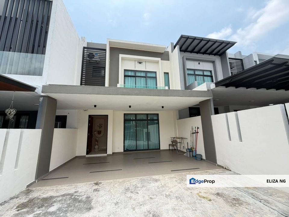 Taman Sutera Jalan Danga Sutera Fully renovated Airbnb style Double Storey Superlink for Sale 22*72, Johor, Skudai
