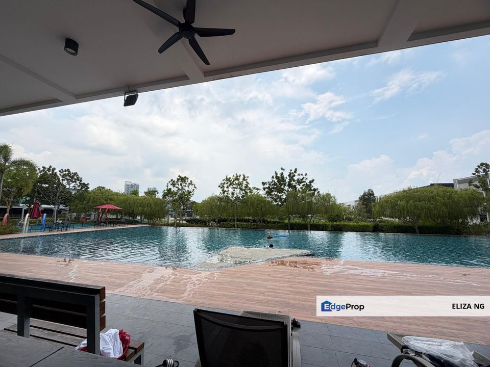 Taman Sutera Jalan Danga Sutera Fully renovated Airbnb style Double Storey Superlink for Sale 22*72, Johor, Skudai