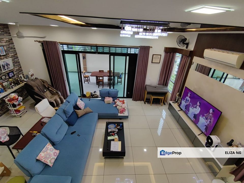 JB Town Taman Sri Inta Polo Park 3 Storey Semi D for Sale for Sale RM2