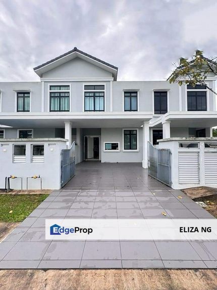 Kota Masai Eco Tropics Millsgate Renovated Double Storey Cluster house for sale , Johor, Pasir Gudang