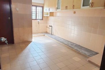 Austin Residence @Taman Mount Austin