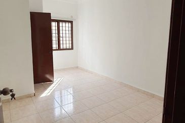 Austin Residence @Taman Mount Austin