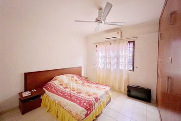 Prima Regency (Abbey Court)