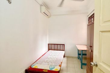 Prima Regency (Abbey Court)