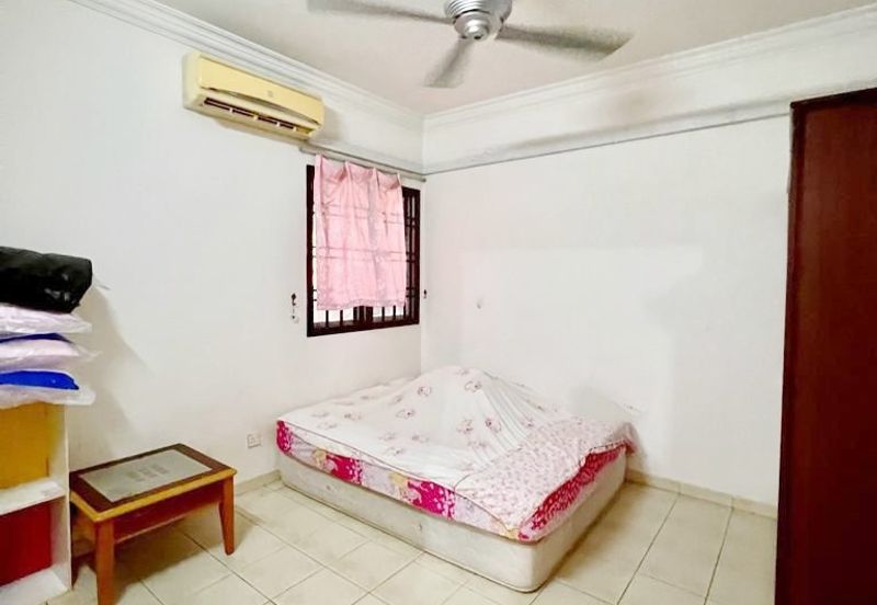 Prima Regency (Abbey Court)