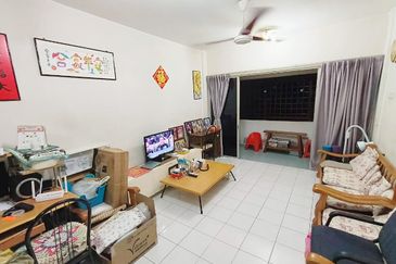 Lily & Jasmine Apartment