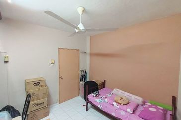 Lily & Jasmine Apartment