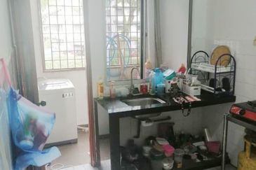 Ria 1 Apartment, Taman Megah Ria