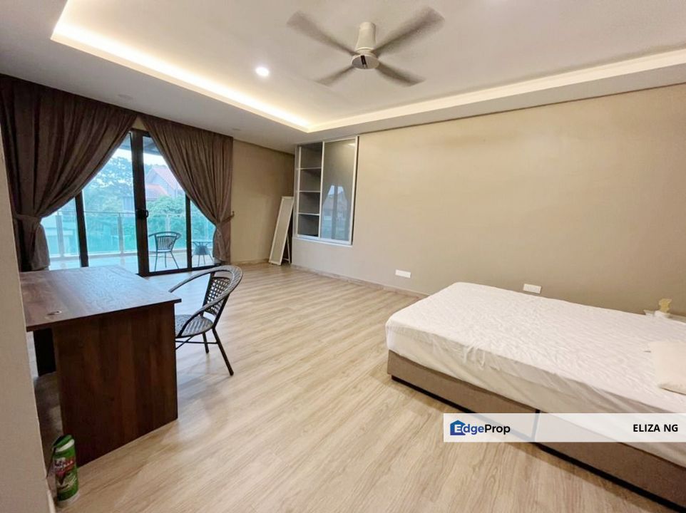 Dato onn Perjiranan 12 Fully Extended Land with morning Sun Double Storey Semi D for Sale, Johor, Johor Bahru