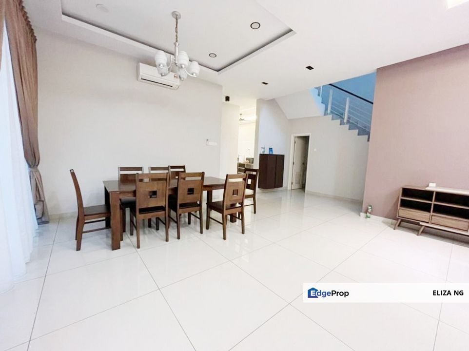 Dato onn Perjiranan 12 Fully Extended Land with morning Sun Double Storey Semi D for Sale, Johor, Johor Bahru