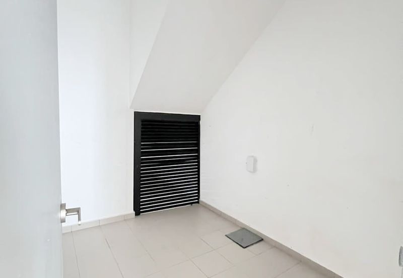 Bandar Baru Seri Alam