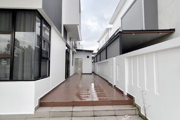 Garden Villas @ Taman Bukit Indah