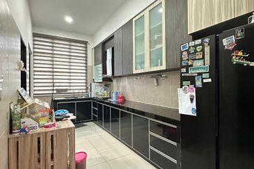 Austin Residence @Taman Mount Austin