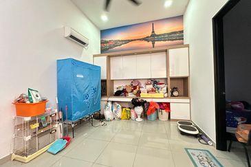 Austin Residence @Taman Mount Austin