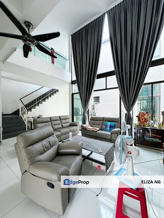 Taman Perling Laguna near CIQ big size original Double Storey Superlink