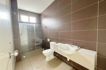 Oleander @ Kempas Utama