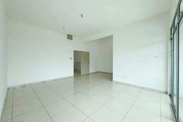 Oleander @ Kempas Utama