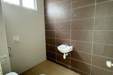 Oleander @ Kempas Utama