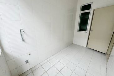 Oleander @ Kempas Utama