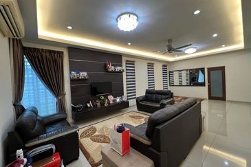 Austin Residence @Taman Mount Austin