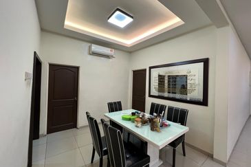 Austin Residence @Taman Mount Austin