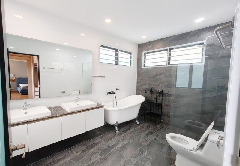 Taman Austin Heights