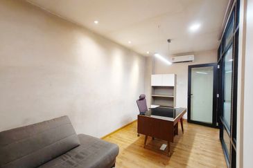 Taman Austin Heights