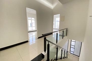 Setia Tropika Calidora Type Double Storey Cluster Endlot for sale