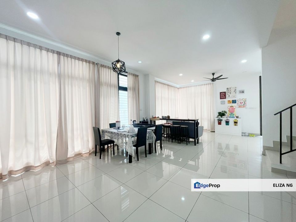 Ulu Tiram Bandar Cemerlang Breeze Precinct B Big Built up Double Storey Semi-D for Sale, Johor, Ulu Tiram