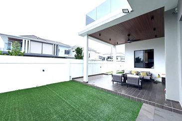 Plenitube Harp @ Taman Desa Tebrau