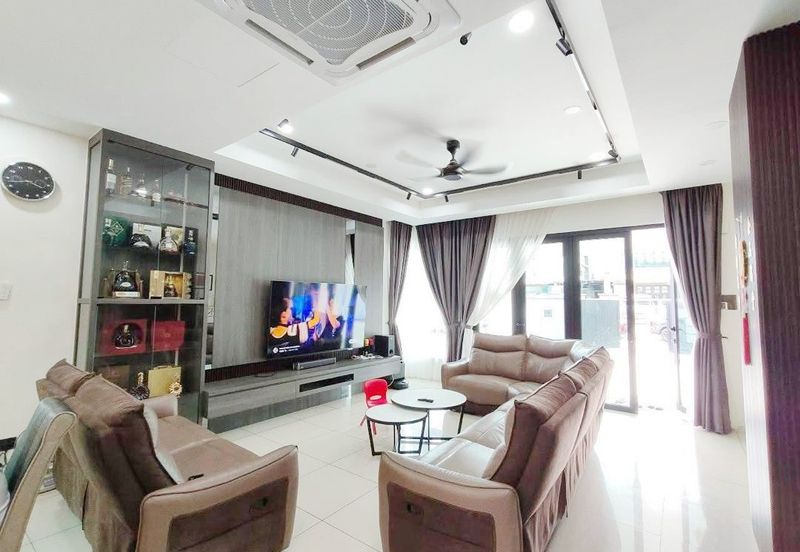 Oleander @ Kempas Utama