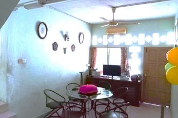 Tingkat Sungai Gelugor 5