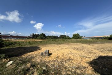 2.18 acres Industrial Land Serkam Melaka For Sale